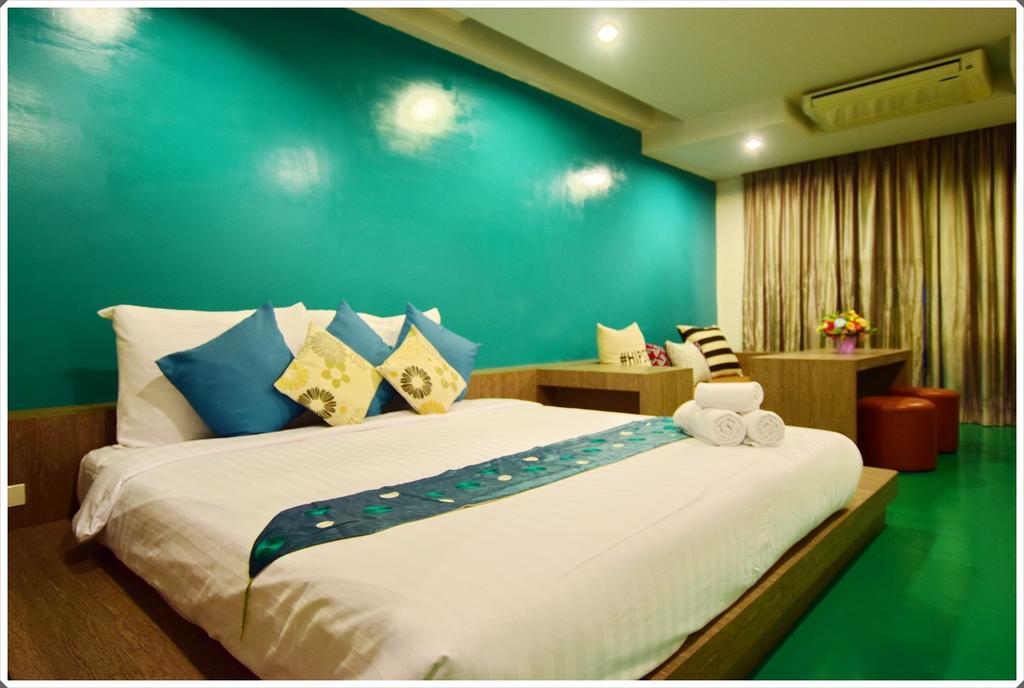 Franjipani Resort Хуа Хин Экстерьер фото